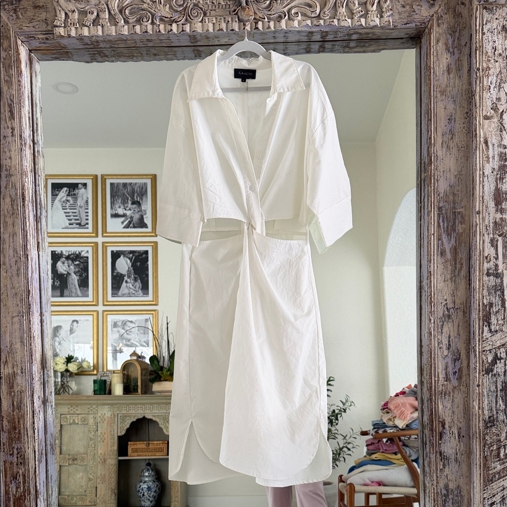 Chic White Midi Shirt Dress with Cut-Out Detail Size L